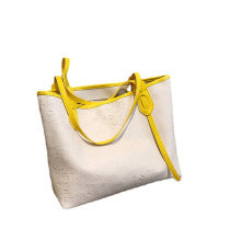 2021 Sommer Frauenbag Mode einfache tragbare Umhängetasche mit großer Kapazität kleiner frischer Studenten-Einkaufstasche